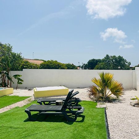 Bon Bini Kokolishi Willemstad Exterior foto